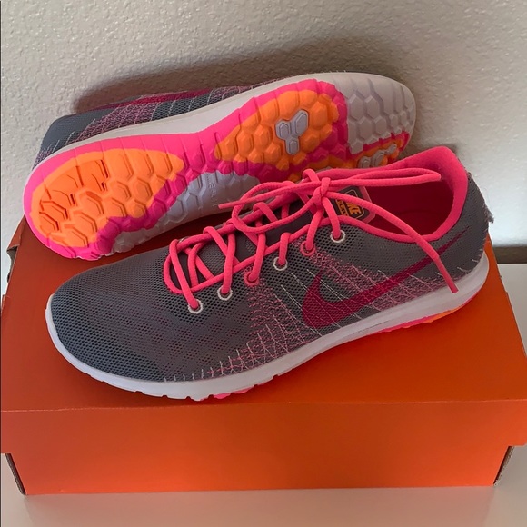 Nike Shoes - New NIKE Flex shoes